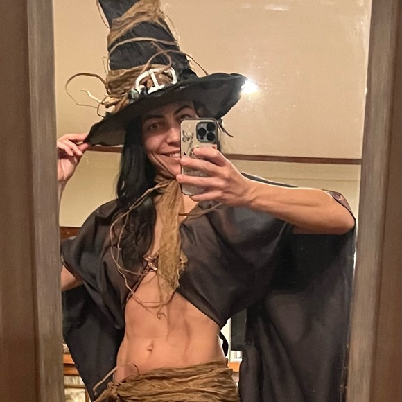 Witch Halloween costume cosplay handmade artist Jaqueline Cruz dark devil demon - Picture 4 of 16